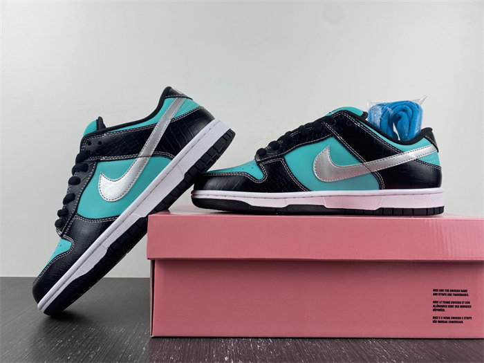 nike sb dunk low diamond S*pply co. aqua blue 304292-402
