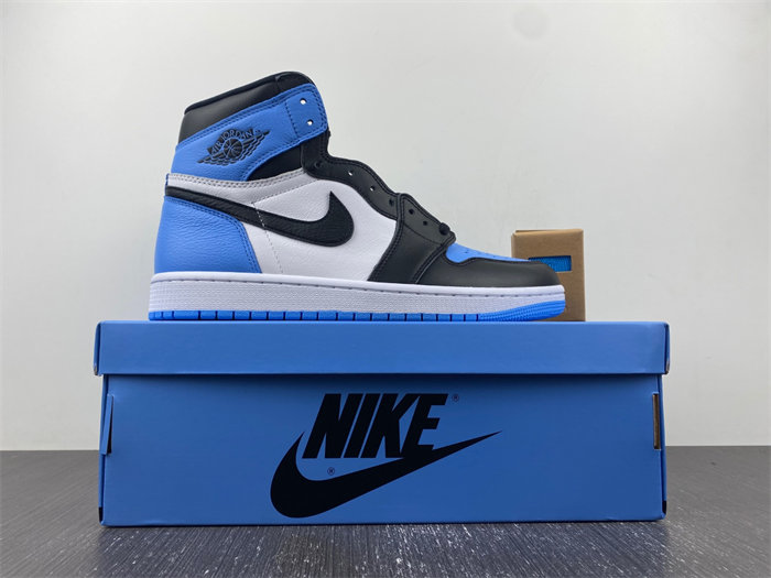 Jordan 1 Retro High OG UNC Toe DZ5485-400