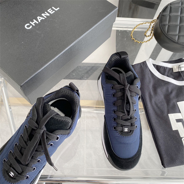 Chanal Sneakers