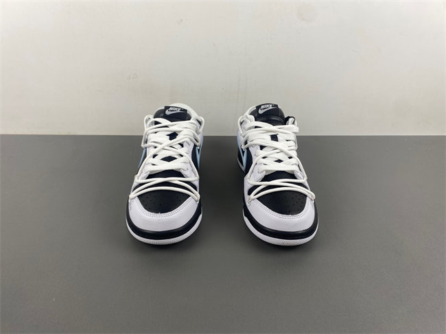 Nike Dunk Low Reverse Panda FD9064-011